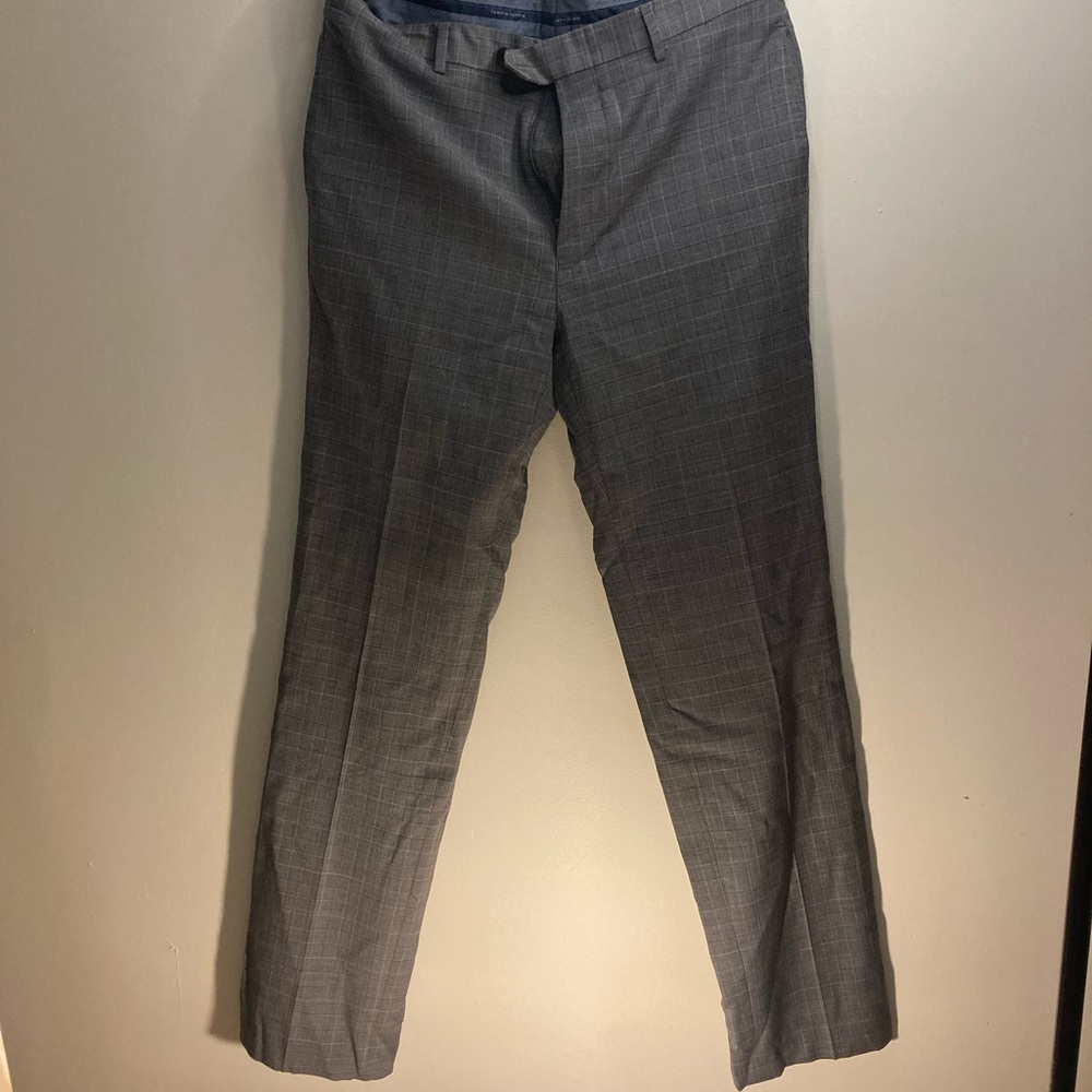 Tommy Hilfiger trousers 32 x 32